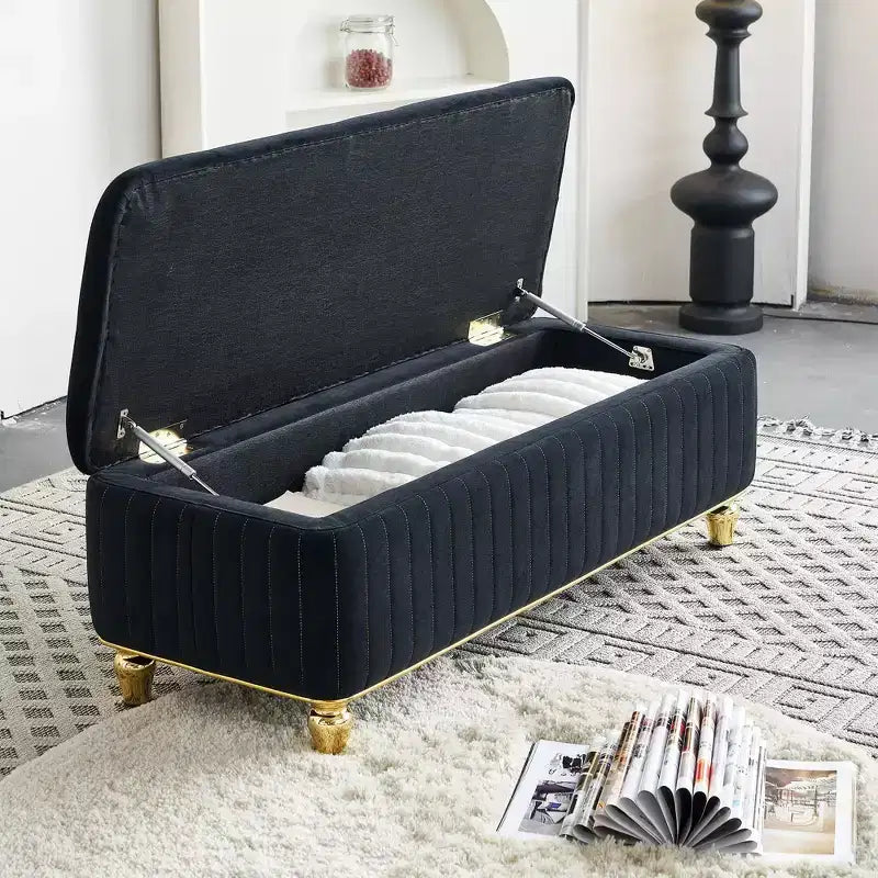 Banc de rangement ottoman moderne de luxe avec dessus rabattable, bouton profond, décor doré et pieds en métal, rembourré pour salon, chambre à coucher