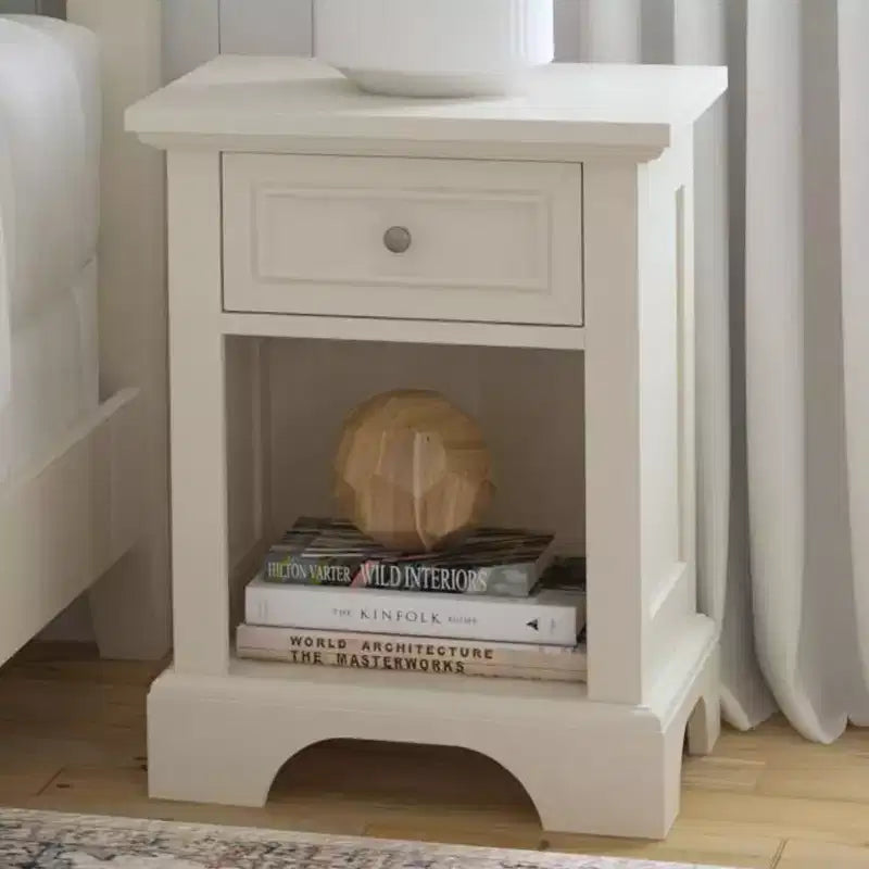 Table de chevet blanche