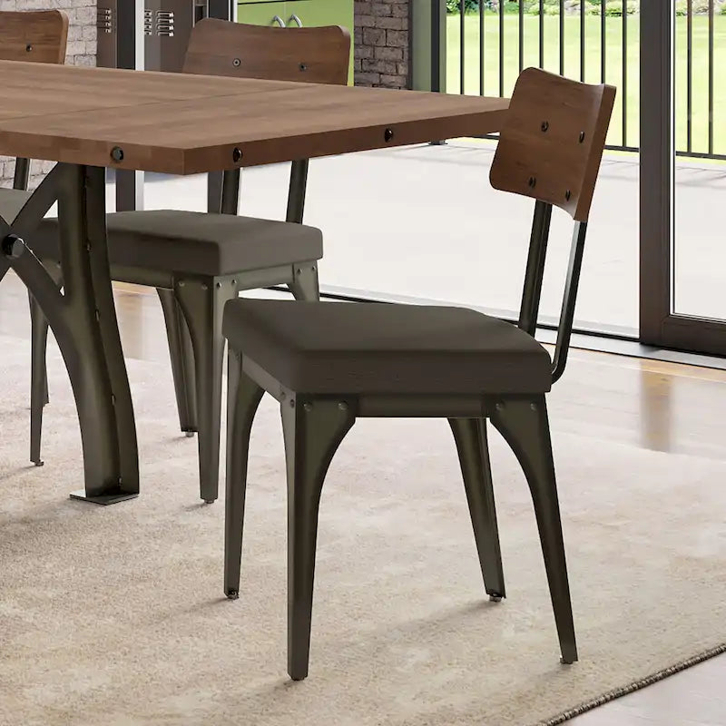 Amisco Sierra Solid Wood Extendable Table