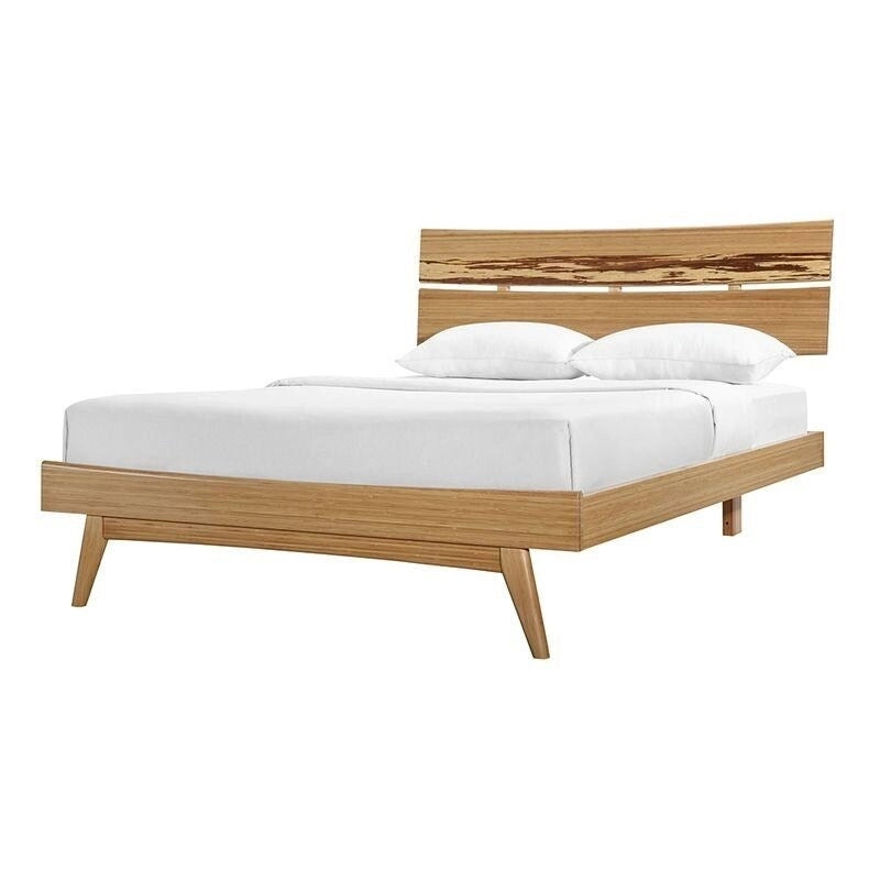 Sarah 3pc Queen Platform Bedroom Set in Golden
