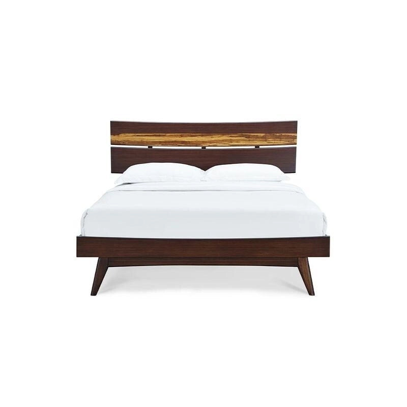 Sarah 3pc Queen Platform Bedroom Set in Golden